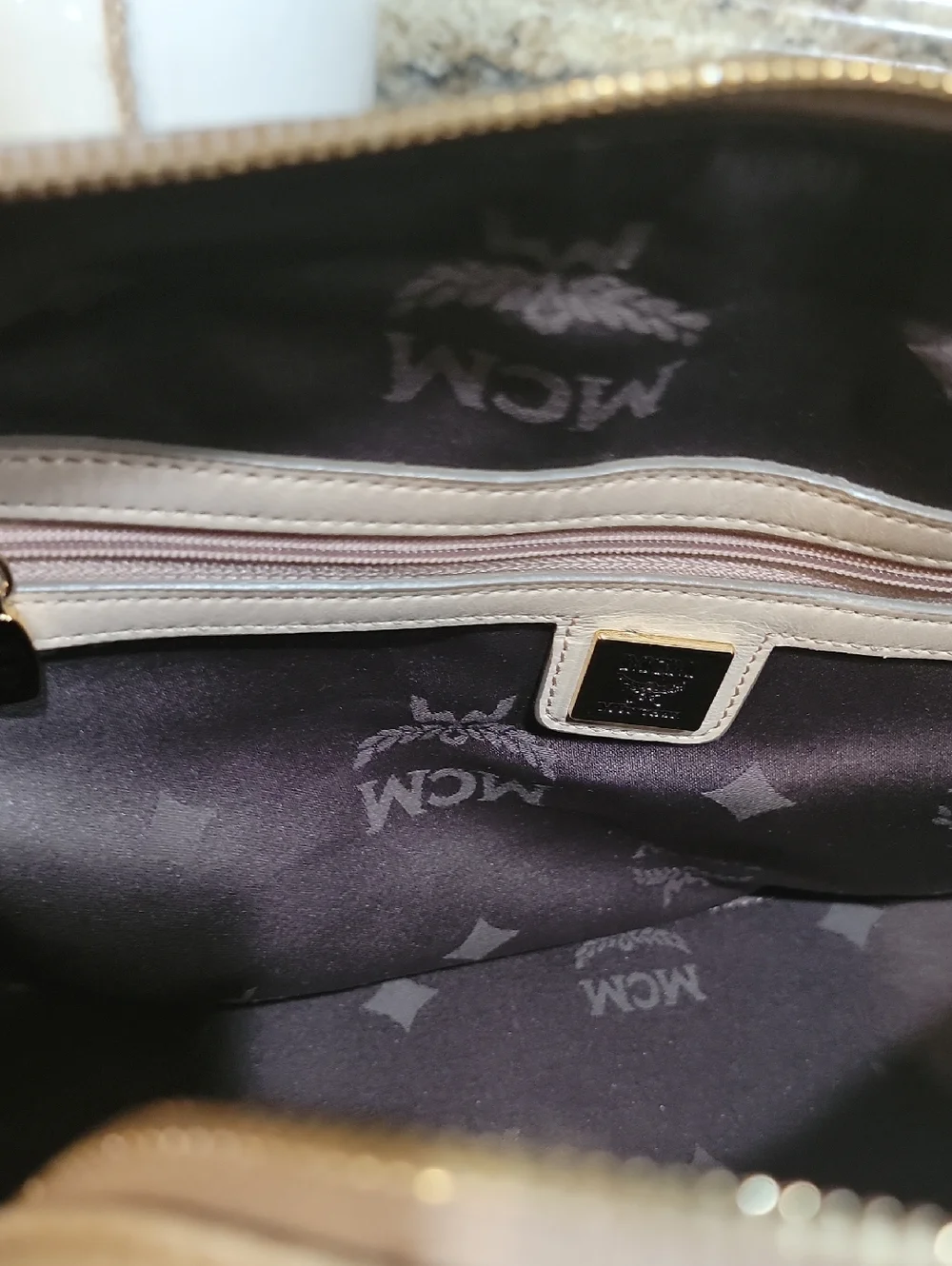 MCM EUC Visetos Buckled Boston Bag like new - Picture 13 of 14